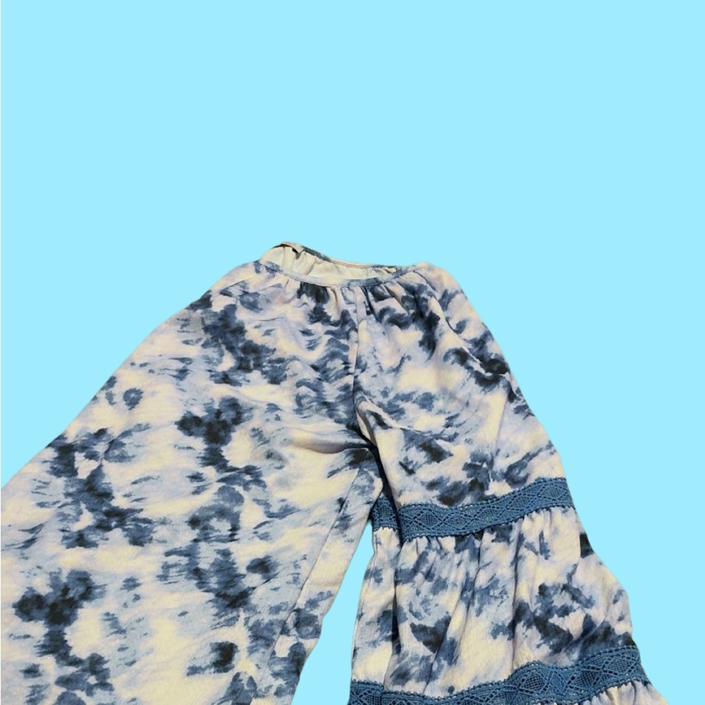 Elegant Blue Tie-Dye Women's Blouse